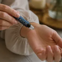 FAVOR: The Esther Anointing Oil Blend – Image 3