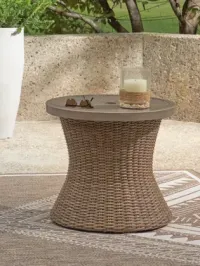 Laguna Heights Round End Table w/UMB OPT – Image 1