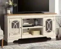 Realyn XL TV Stand w/Fireplace Option – Image 2