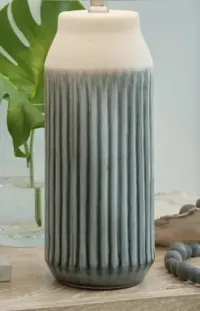 Afener Ceramic Table Lamp (2/CN) – Image 3
