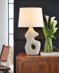 Chadrich Paper Table Lamp (2/CN) – Image 1