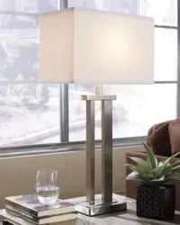 Aniela Metal Table Lamp (2/CN) – Image 1