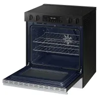Samsung - 30 in. Wide 5 Elements Bespoke 6.3 Cu. Ft. Slide-In Electric Range with Air Fry - Stainless Steel – Image 3