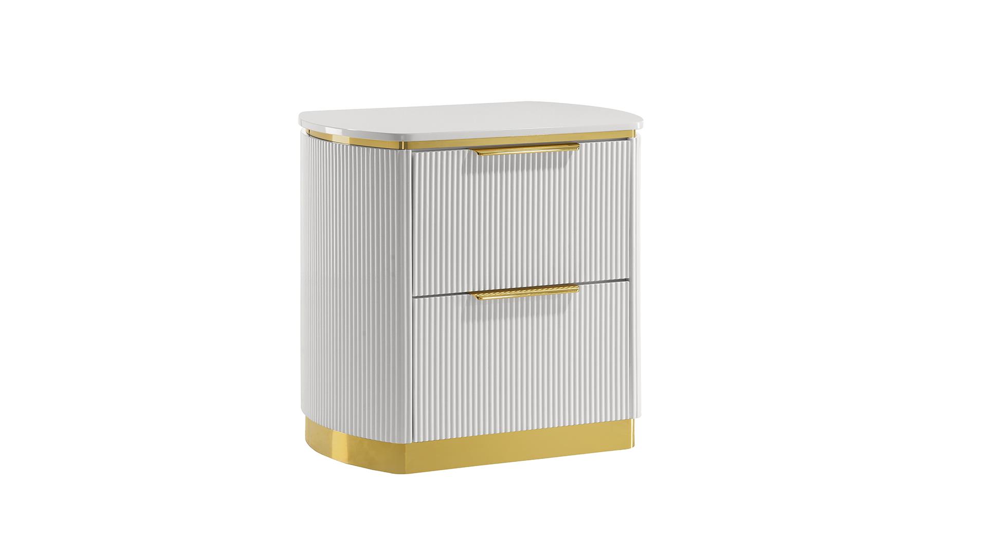 Giovanni King Bedroom Set – Image 5