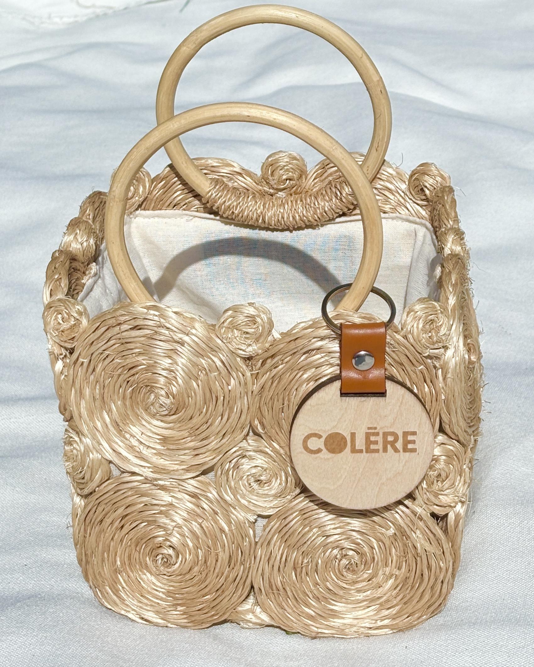 Colō Colēre Hand-Braided Abaca Crossbody-Hand Bag  – Image 1
