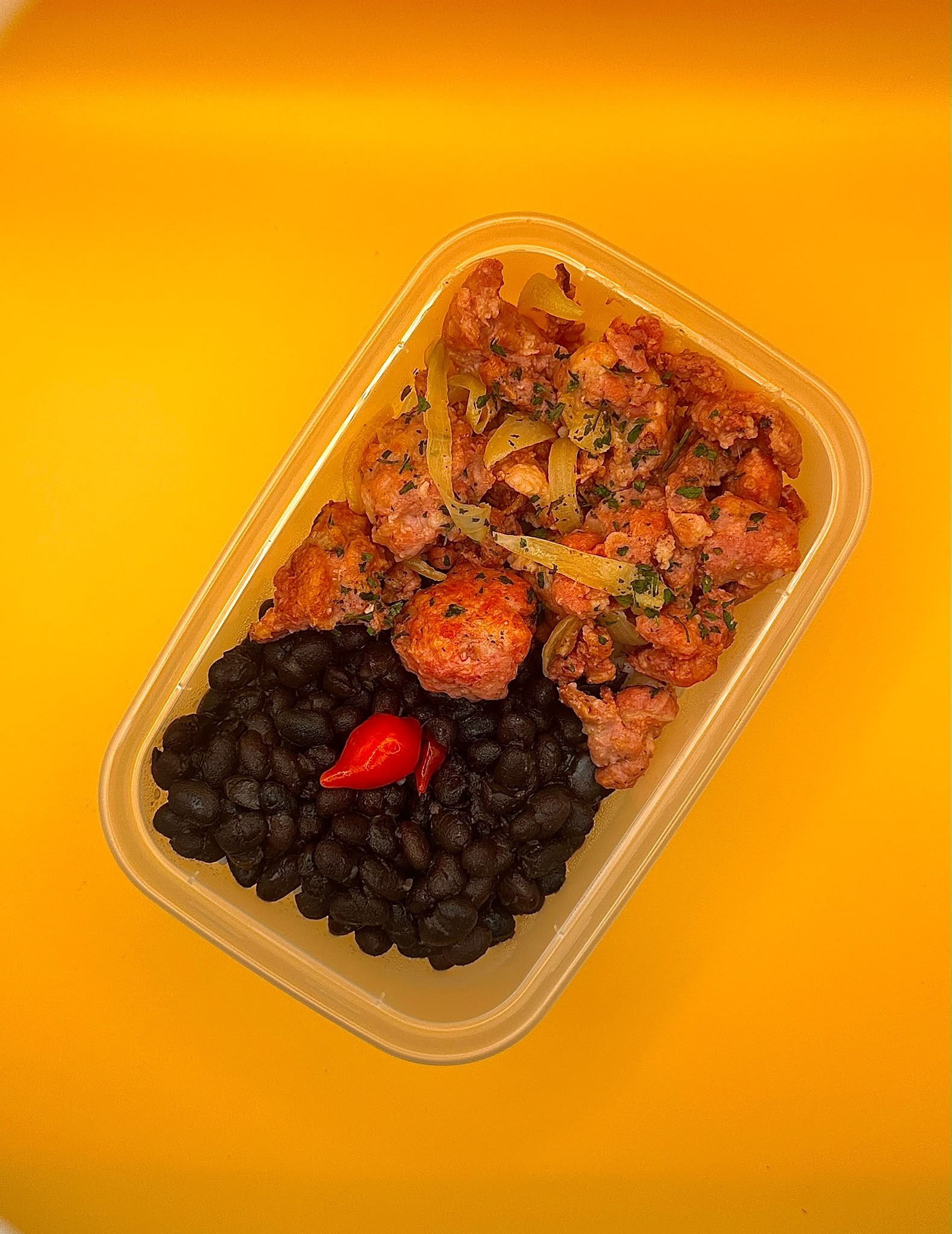 Brazilian-style pork sausage with onions, rice and black beans – Image 2
