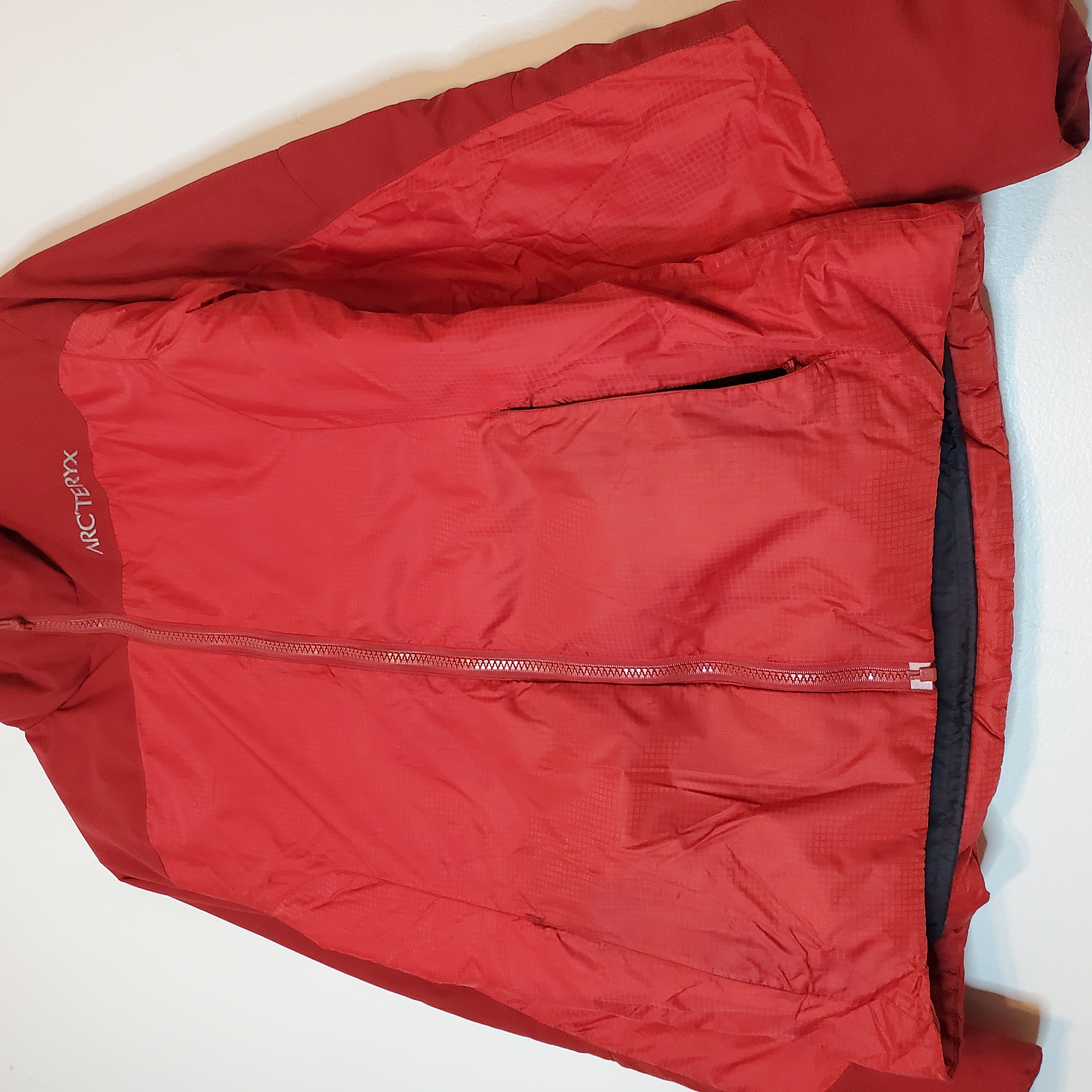 Vintage Arc'teryx Light Puffer Jacket Orange Size S – Image 3