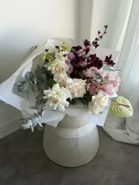 Wrapped Bouquet Floristry Workshop | SAT 15TH AUG – Image 3