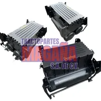 Caja de Baterias International Prostar Original – Image 1