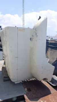 Freightliner Modelo fld120 Cofre Año 2002 – Image 1