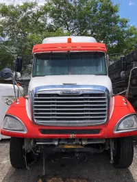Desarmo Unidad Freightliner Columbia 2006 Chasis Cabina – Image 3