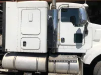 Desarmo Kenworth T800 Año 2012 Cabina Cofre Chasis – Image 5