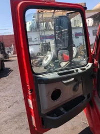 Puerta Lado Piloto Volvo 2da Generacion – Image 3