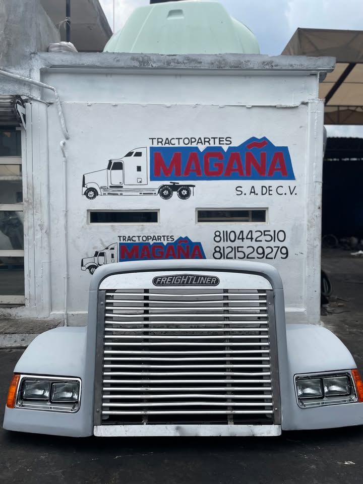 Freightliner Modelo fld120 Cofre Año 2003 – Image 4