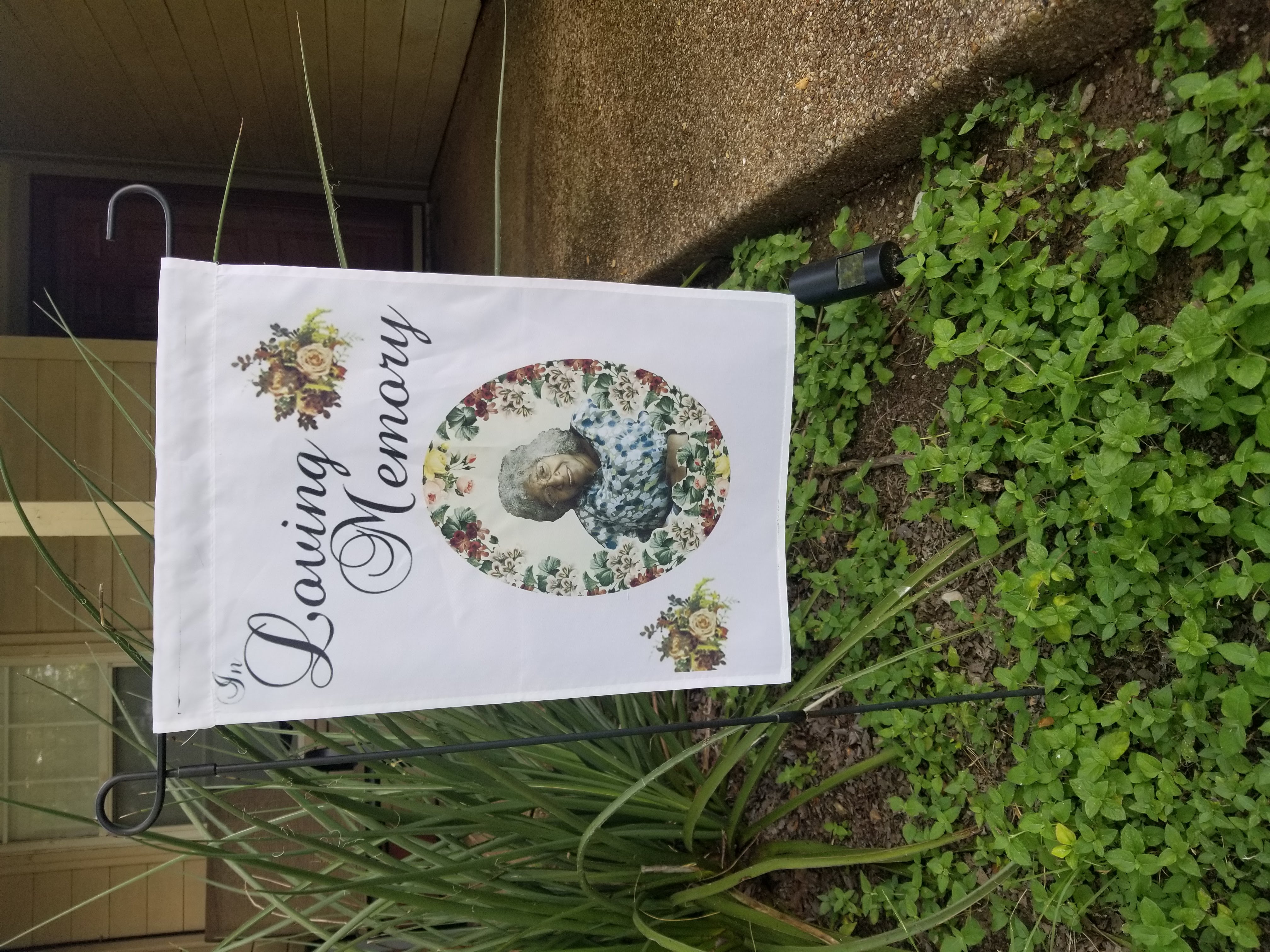 Garden Flags – Image 2