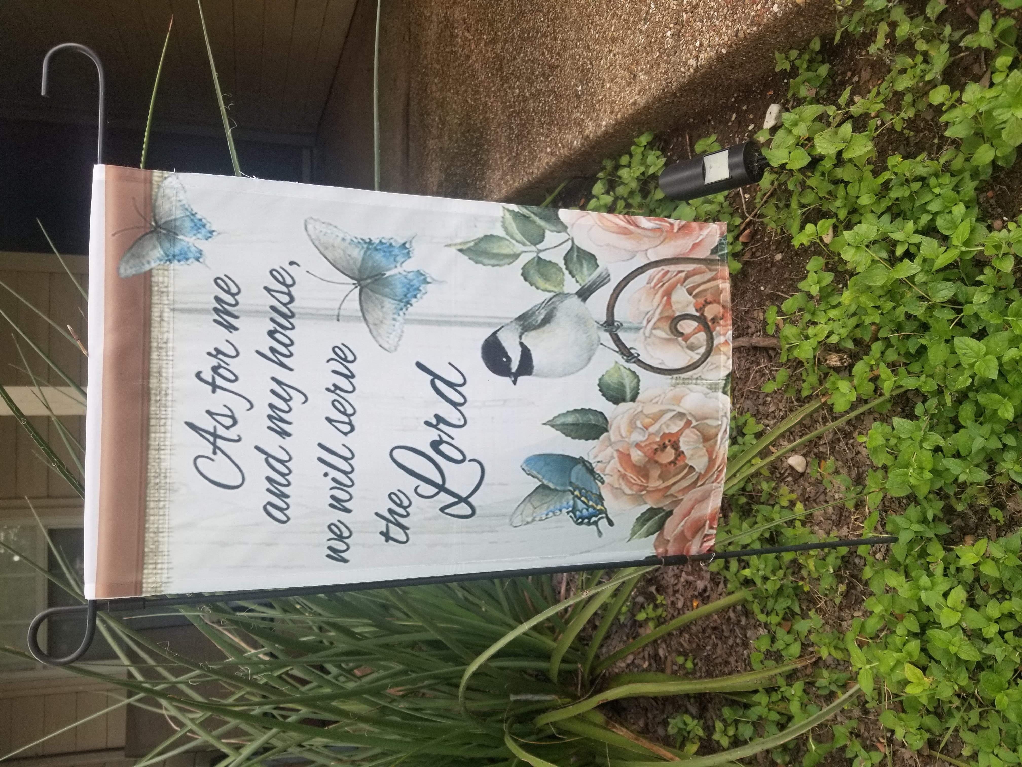 Garden Flags – Image 14