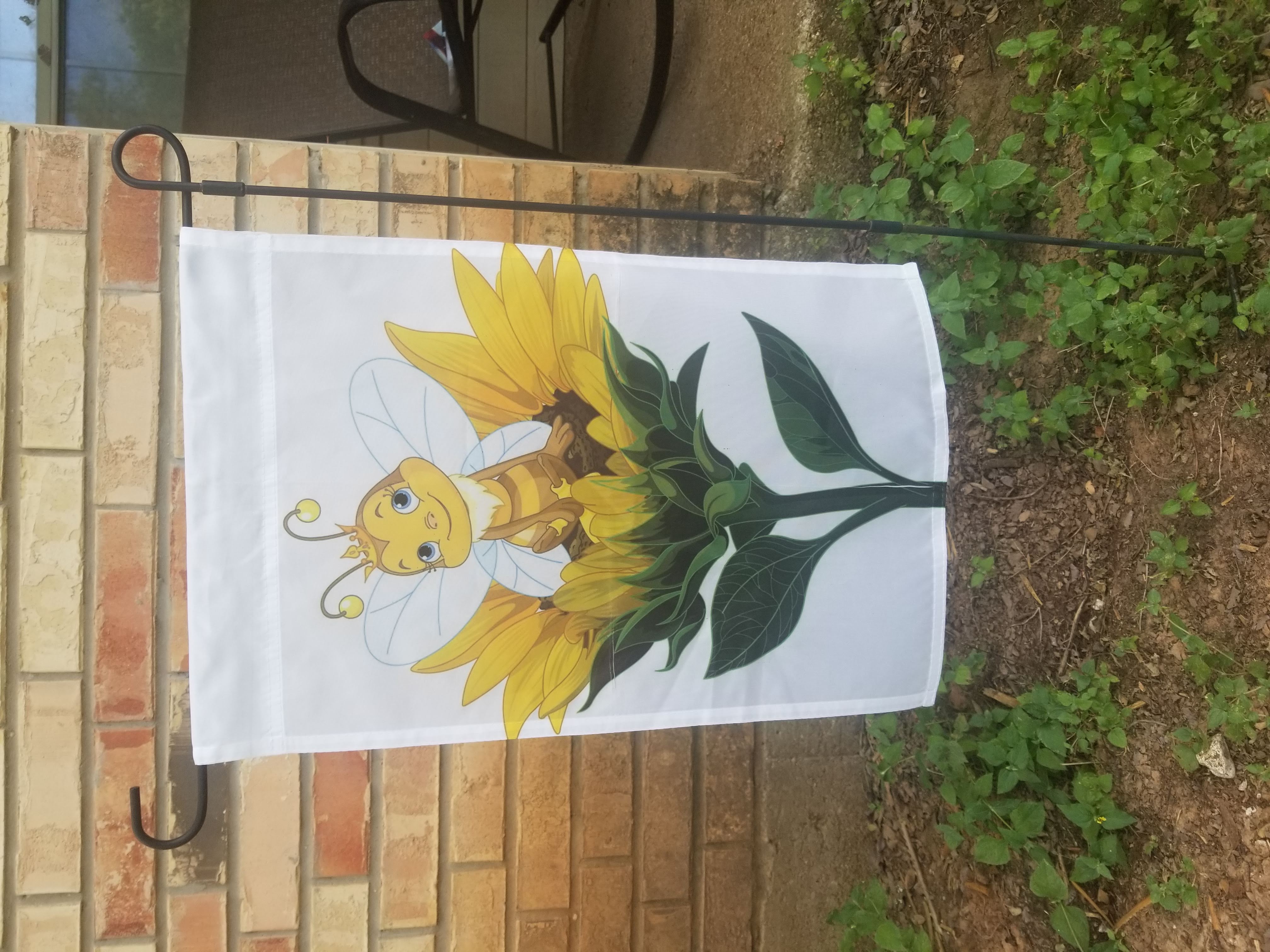 Garden Flags – Image 5