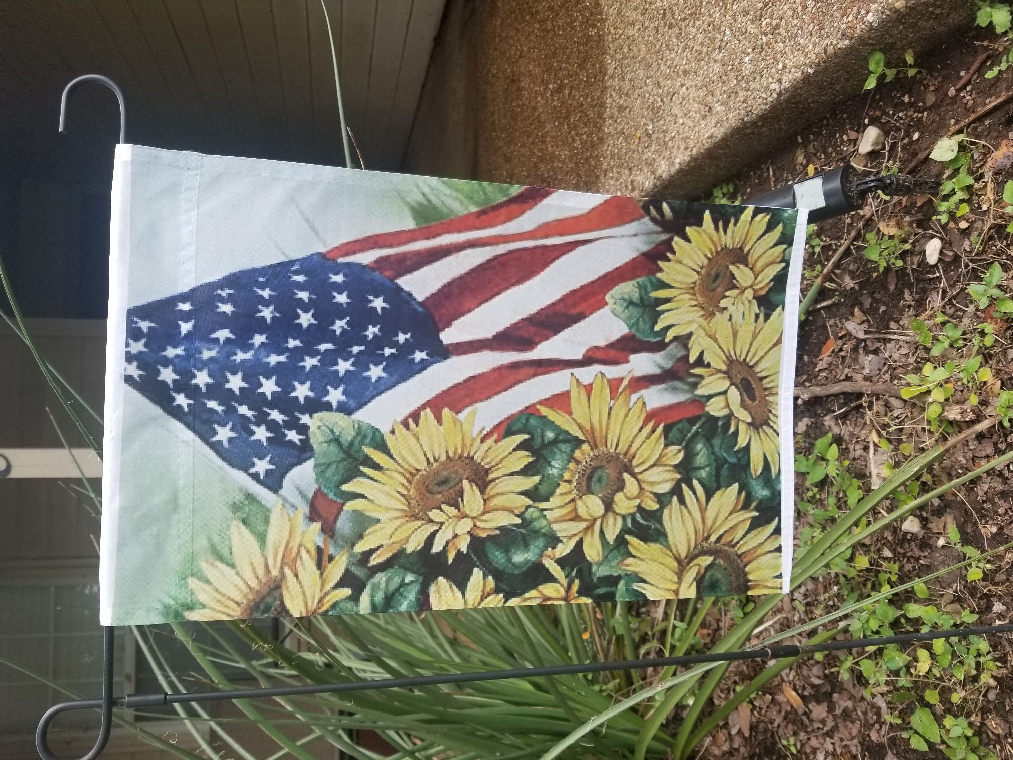 Garden Flags – Image 7