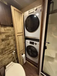 2014 DRV Mobile Suites 38RSSA (7030) – Image 12