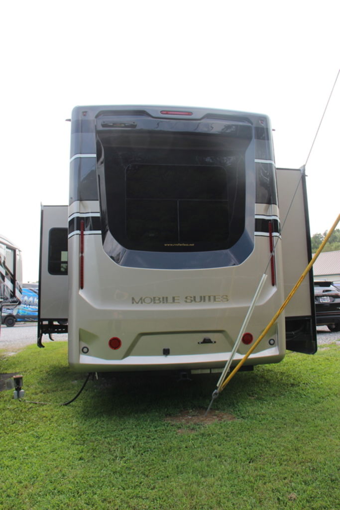 2025 DRV Mobile Suites Luxury 41 RKDB (8967) – Image 6