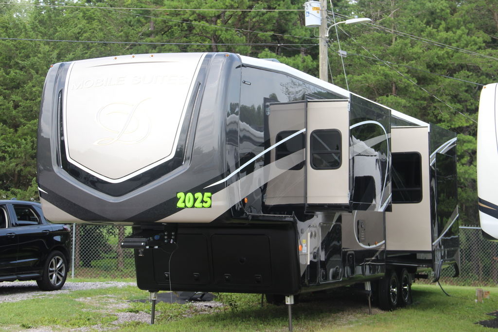 2025 DRV Mobile Suites Luxury 41 RKDB (8967) – Image 3
