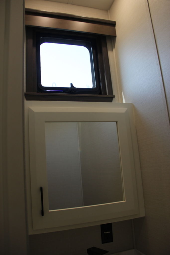 2025 DRV Mobile Suites Luxury 41 RKDB (8967) – Image 76