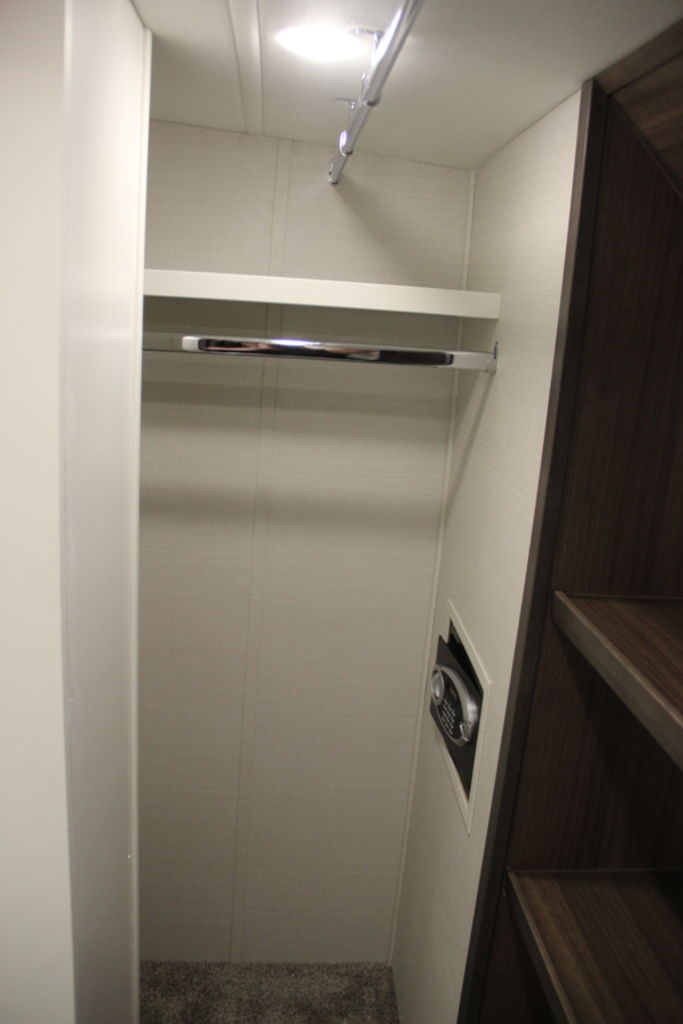 2025 DRV Mobile Suites Luxury 41 RKDB (8967) – Image 79