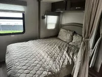 2019 Jayco Melbourne Class C Motorhome – Image 11