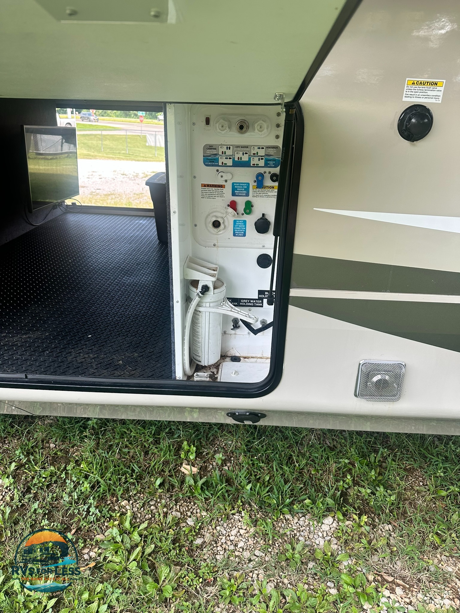 2018 Jayco Pinnacle 36FBTS – Image 14