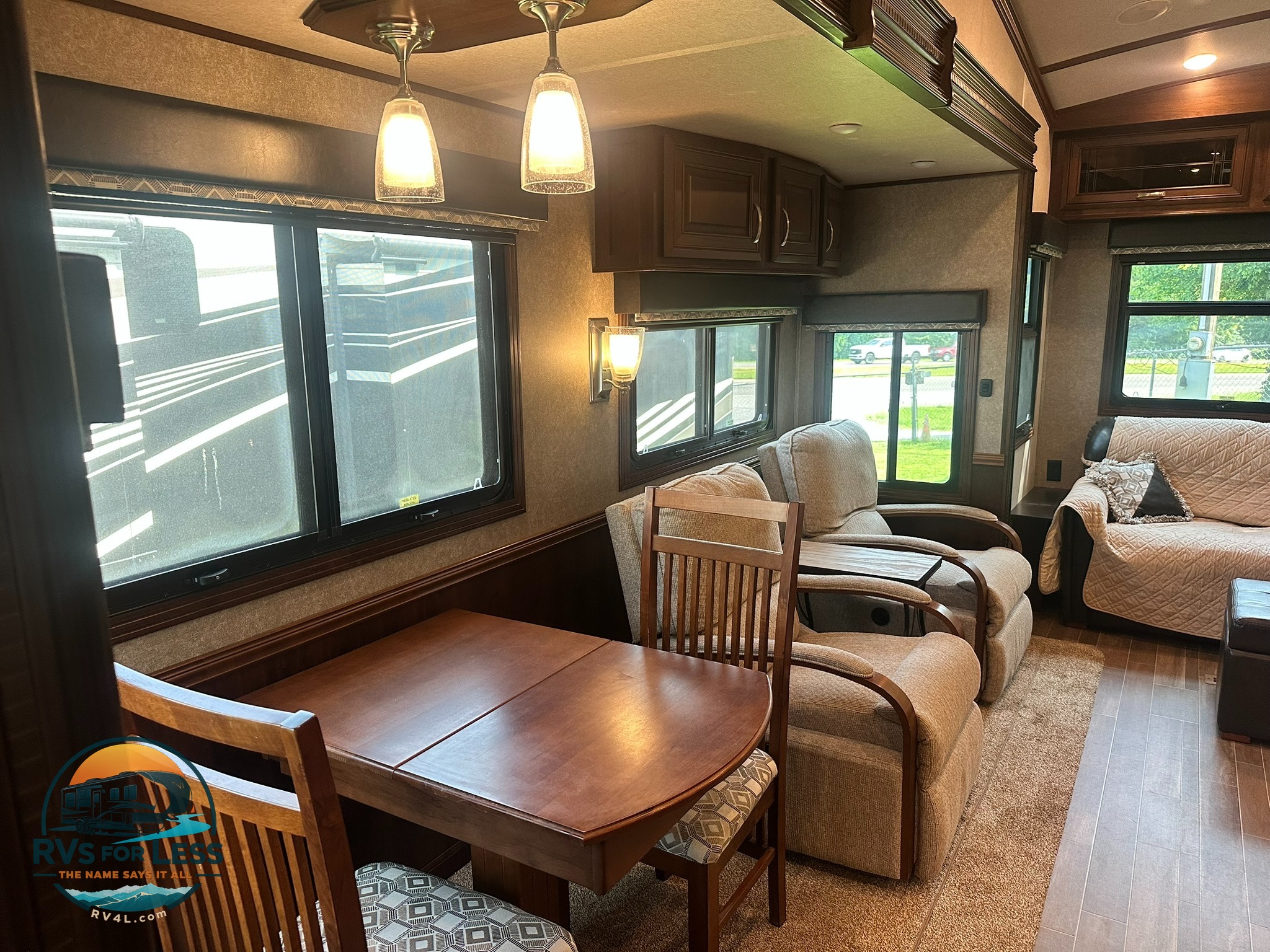 2018 Jayco Pinnacle 36FBTS – Image 20