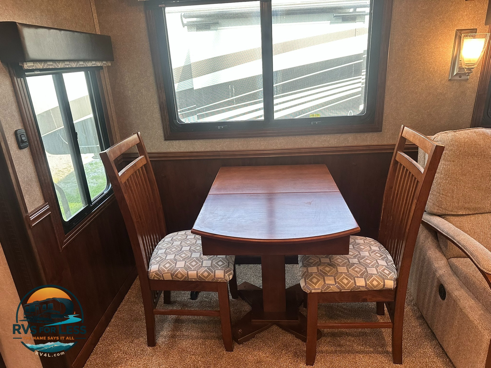 2018 Jayco Pinnacle 36FBTS – Image 22