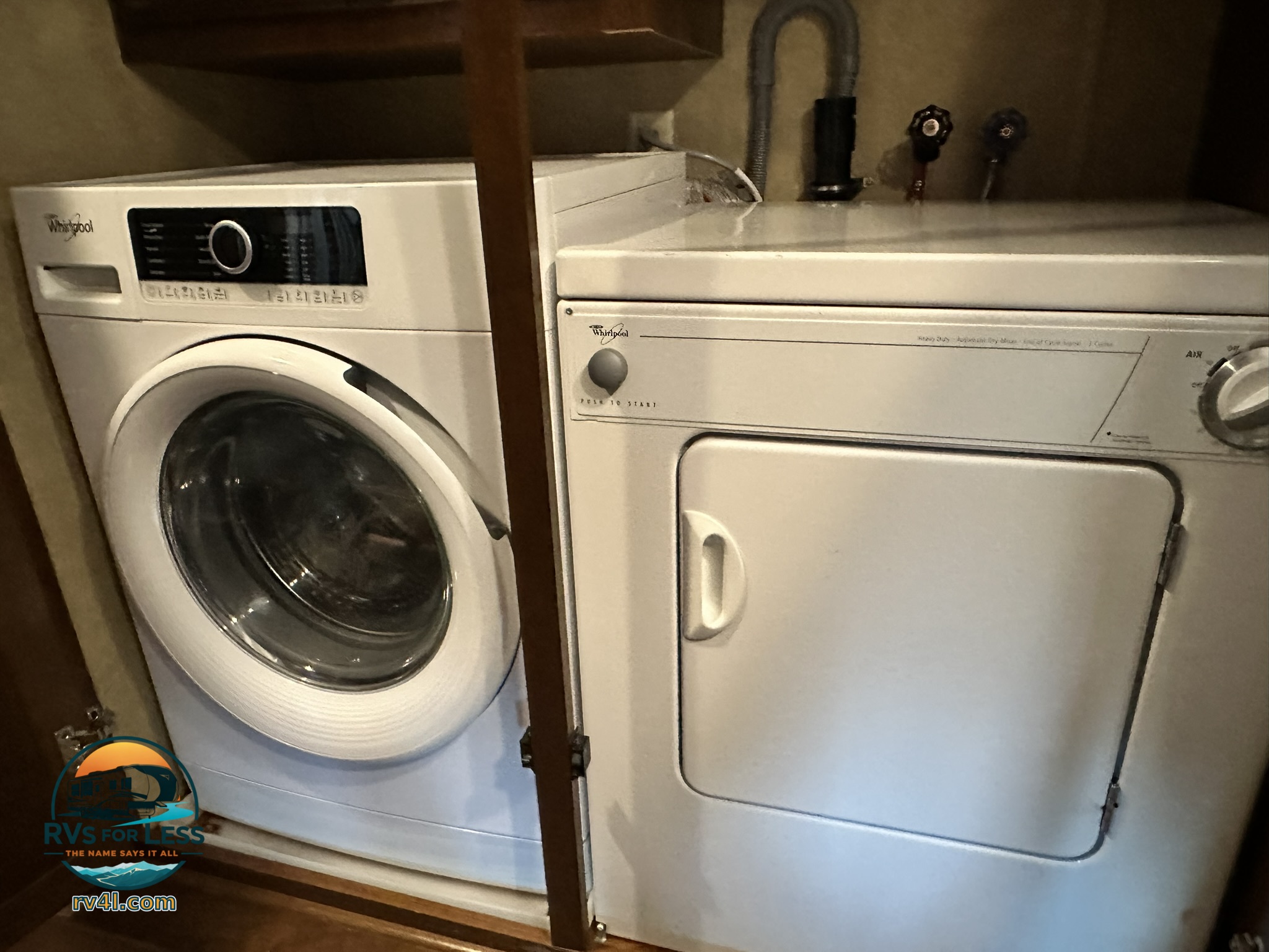 2016 DRV Mobile Suite Estate 39RESB3 – Image 18