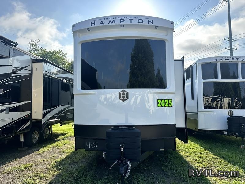 2025 CrossRoads RV Hampton 395BAM (0401) – Image 3