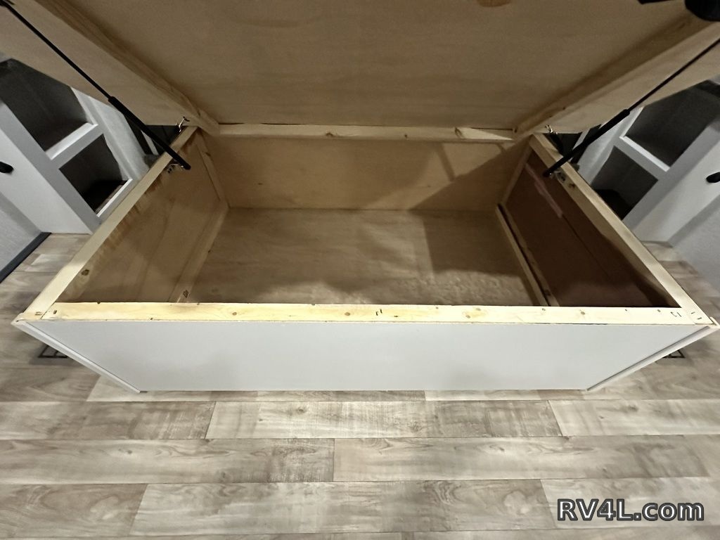 2025 CrossRoads RV Hampton 395BAM (0401) – Image 64
