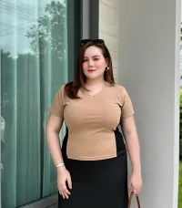 V08- เสื้อยืด แถบข้าง คอวี – Image 4