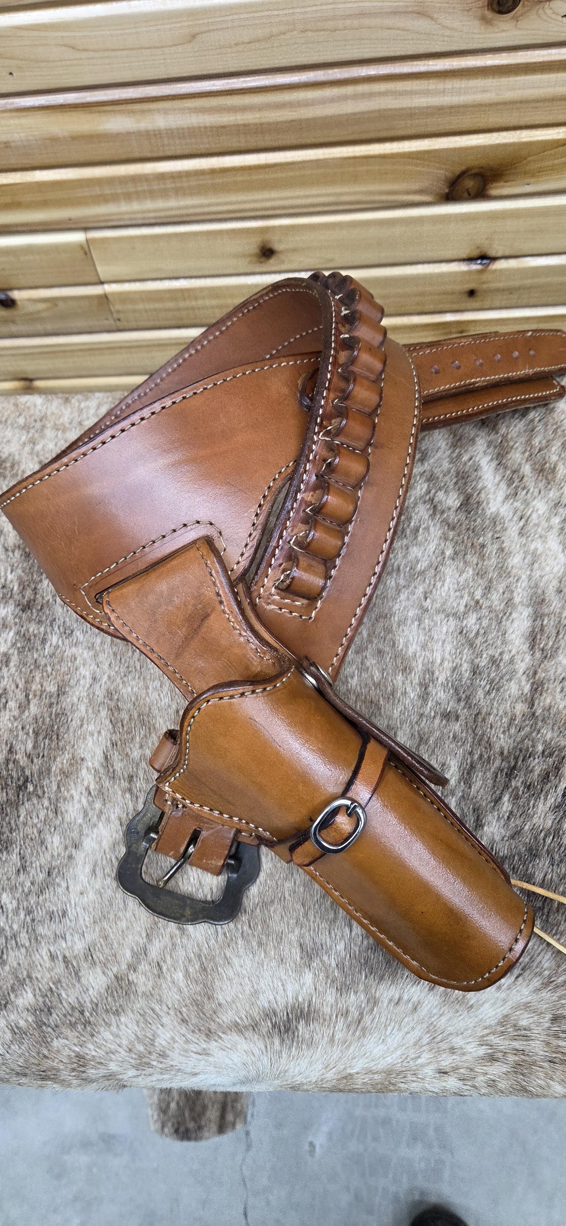 Buskadero Western Holster w/Belt – Image 3