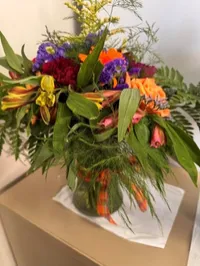 Large Vase Arrangement – Image 1