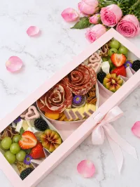  MOM Board – Image 1