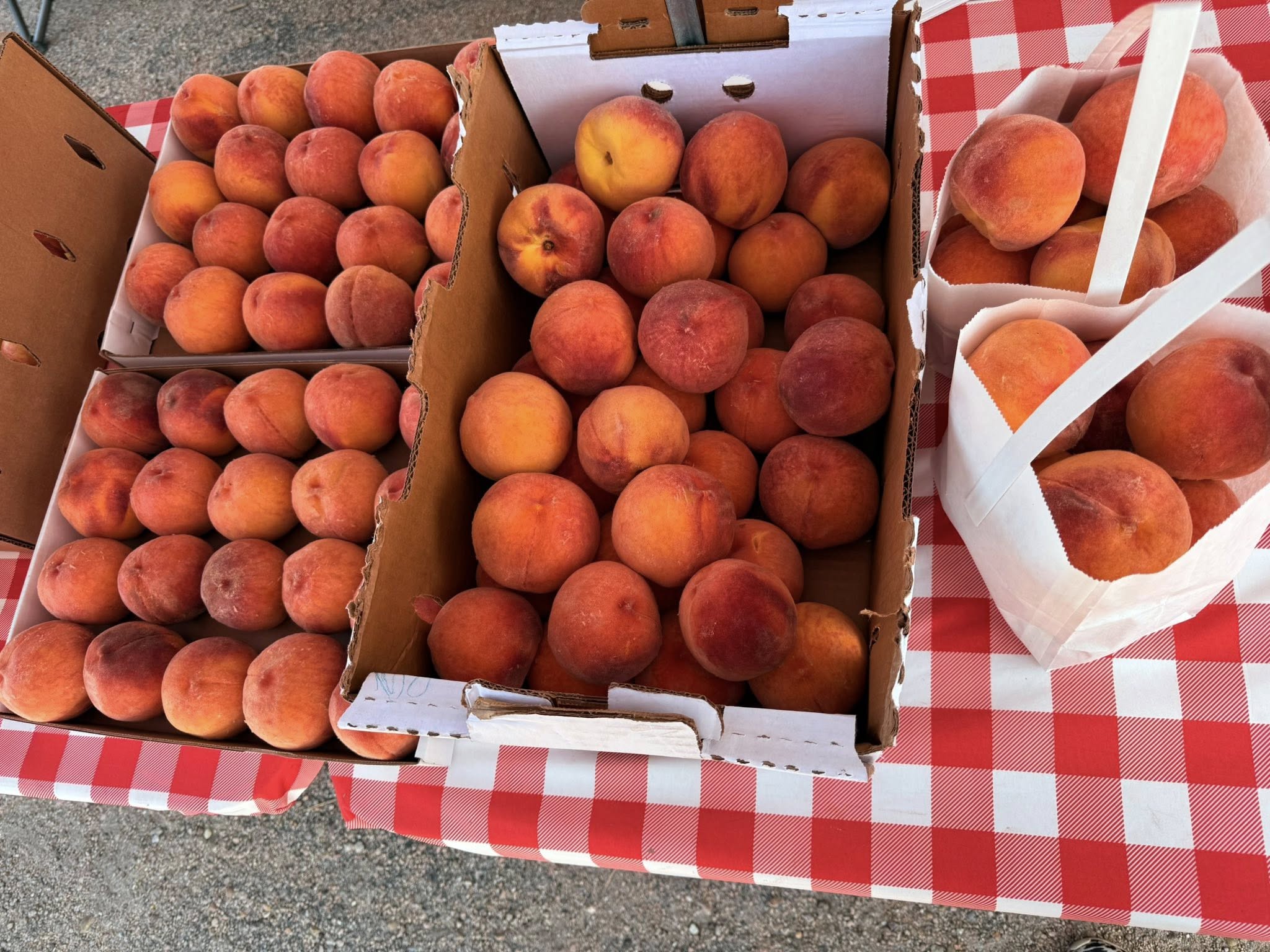 Box Of Peaches – Image 2