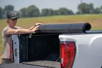 Rough Country Hard Roll Up Bed Cover (20-25 Chevy Silverado/GMC Sierra 2500/3500HD | 6'9" Bed) 50120651 – Image 2