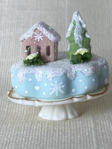 Cake from Winter Wonderland – Image 1