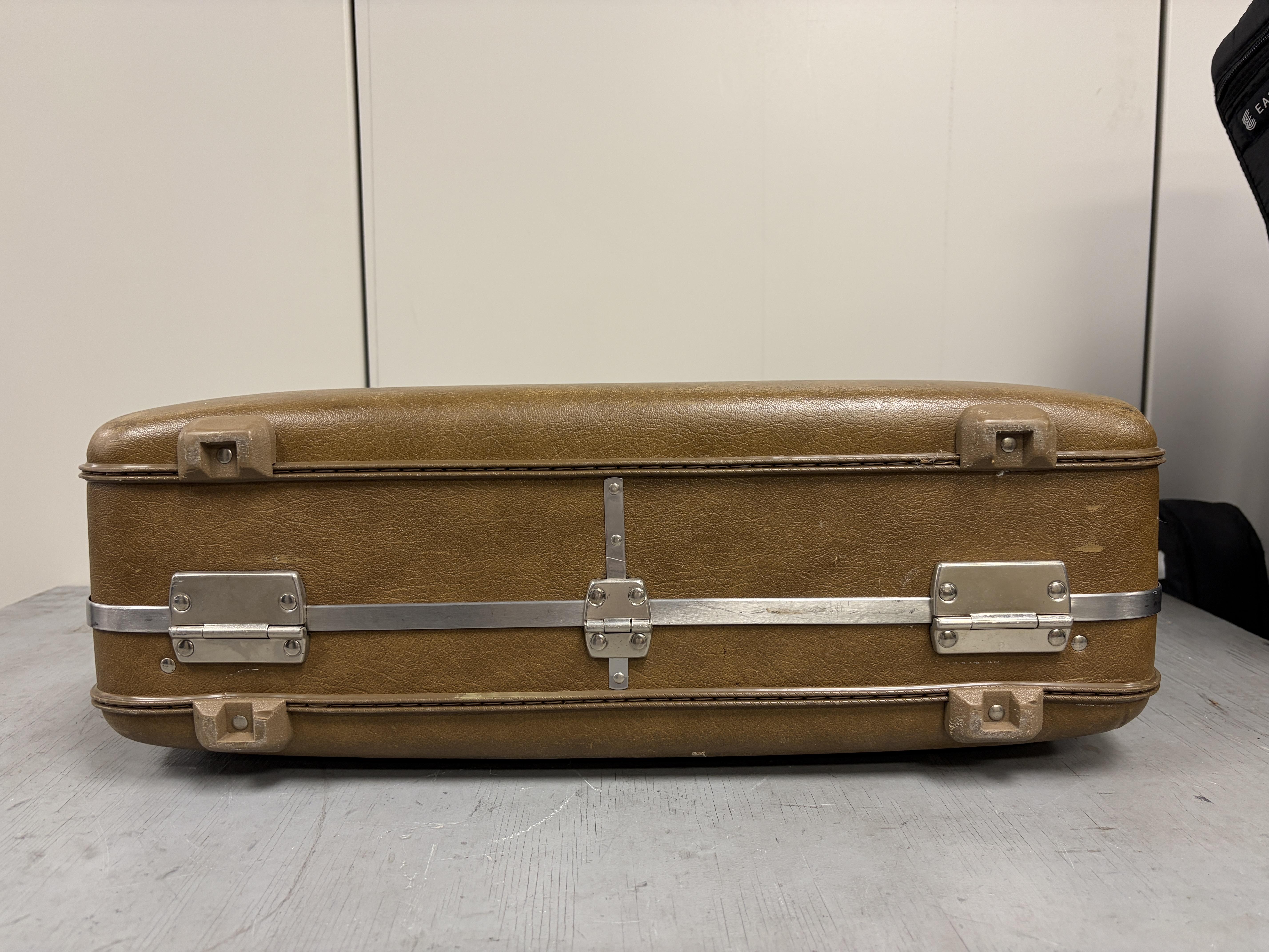 Olds Ambassador Dizzy Bell Trumpet – Image 25