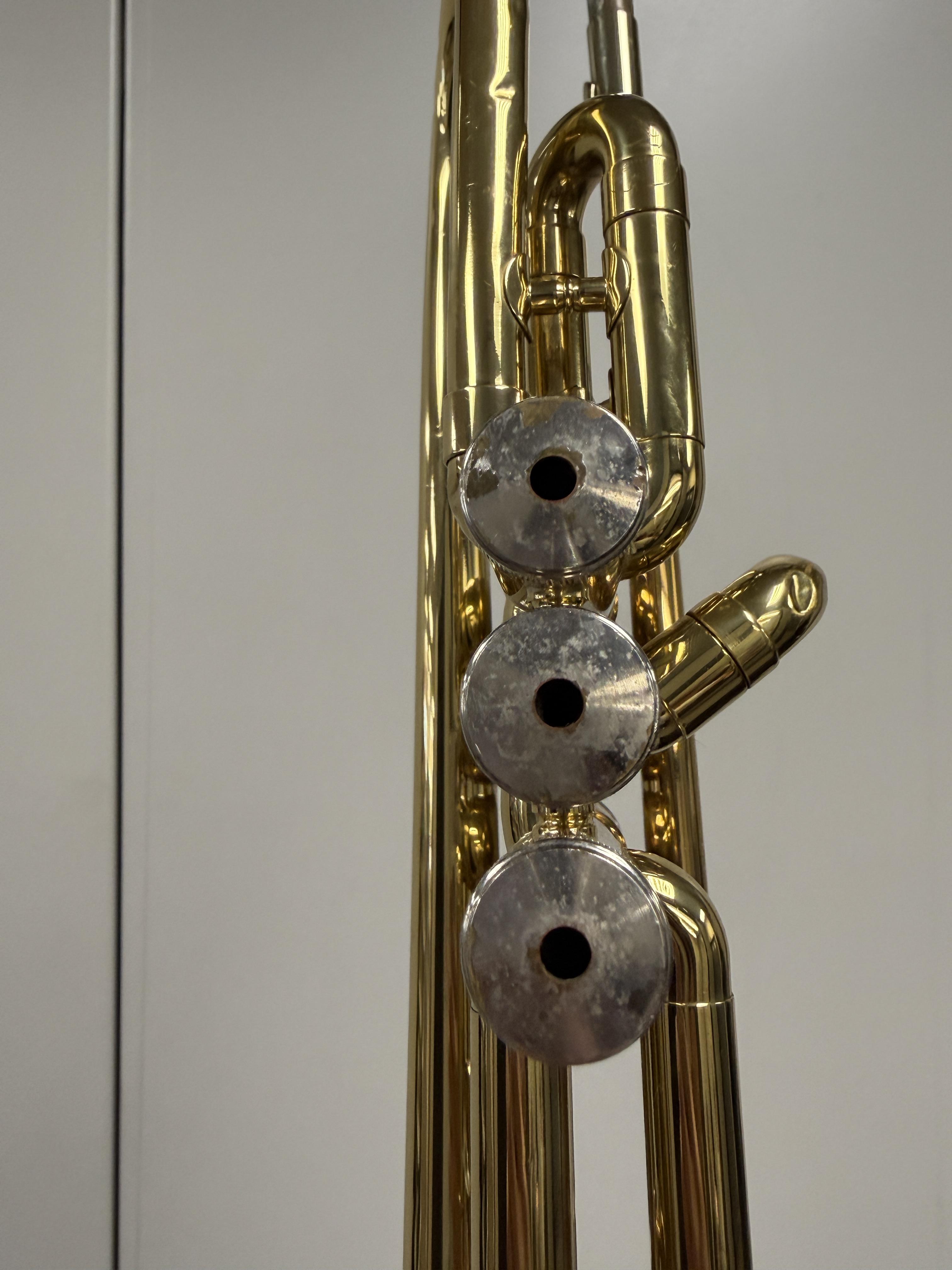 King 600 Trumpet – Image 9