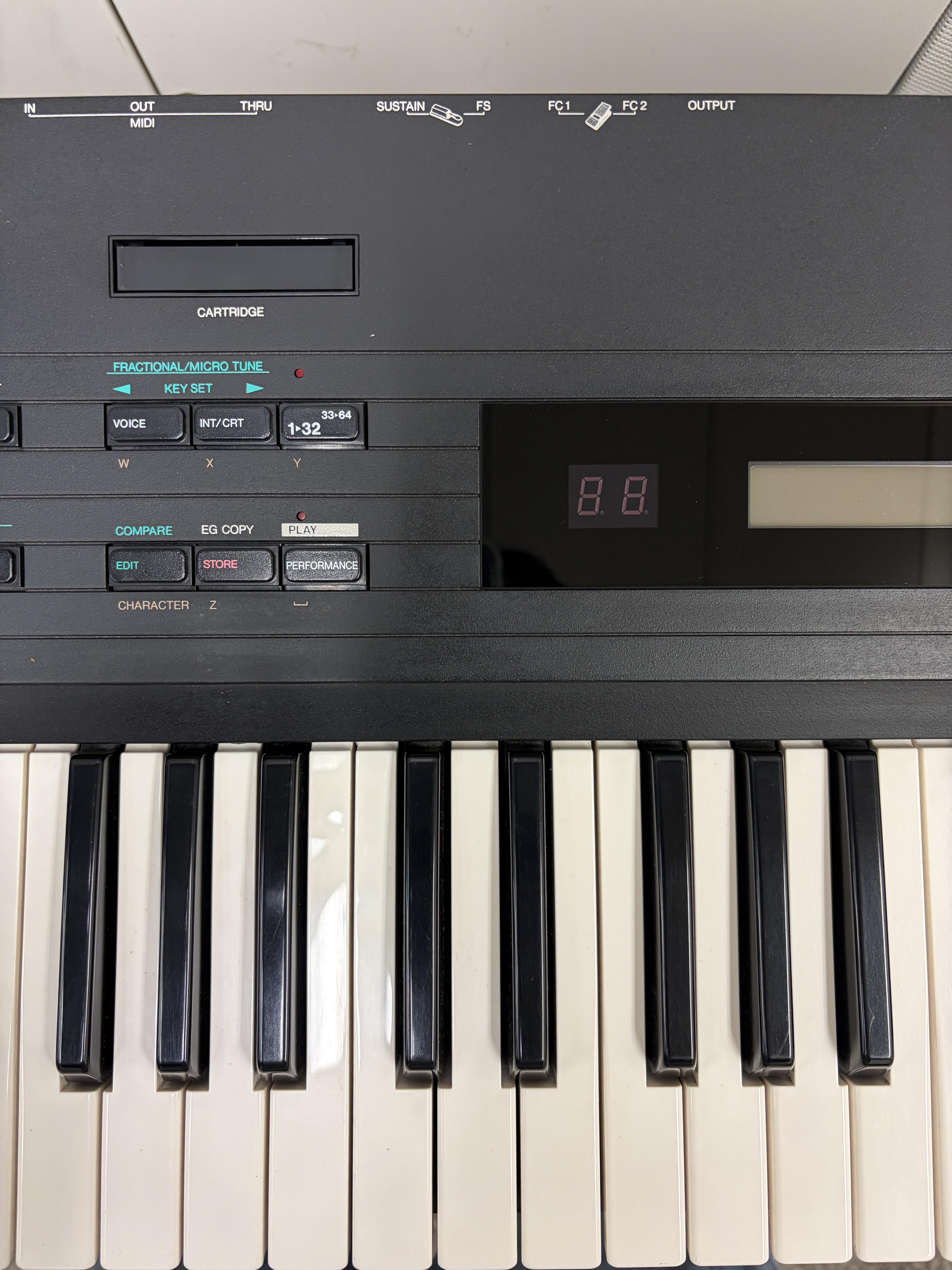 Yamaha DX7s Synthesizer  – Image 3