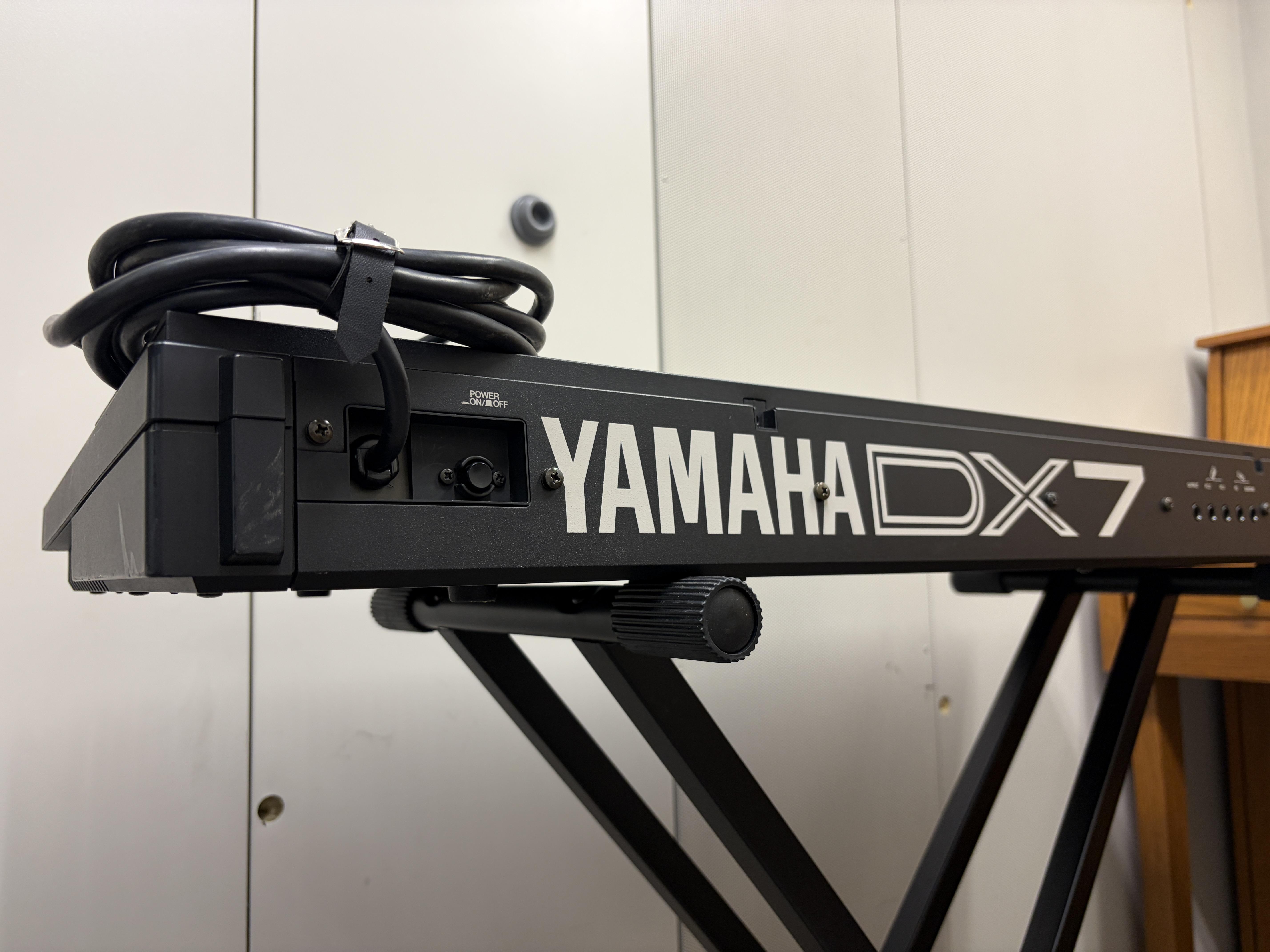 Yamaha DX7s Synthesizer  – Image 8