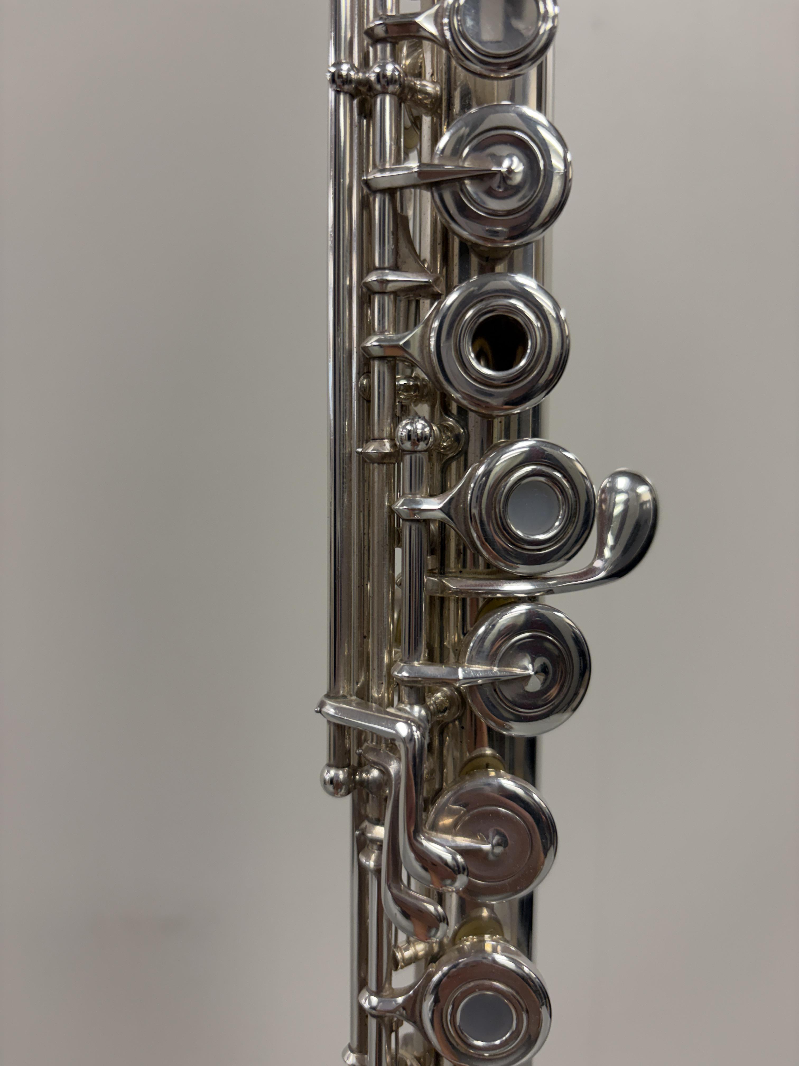 Sankyo CF401 Flute – Image 12