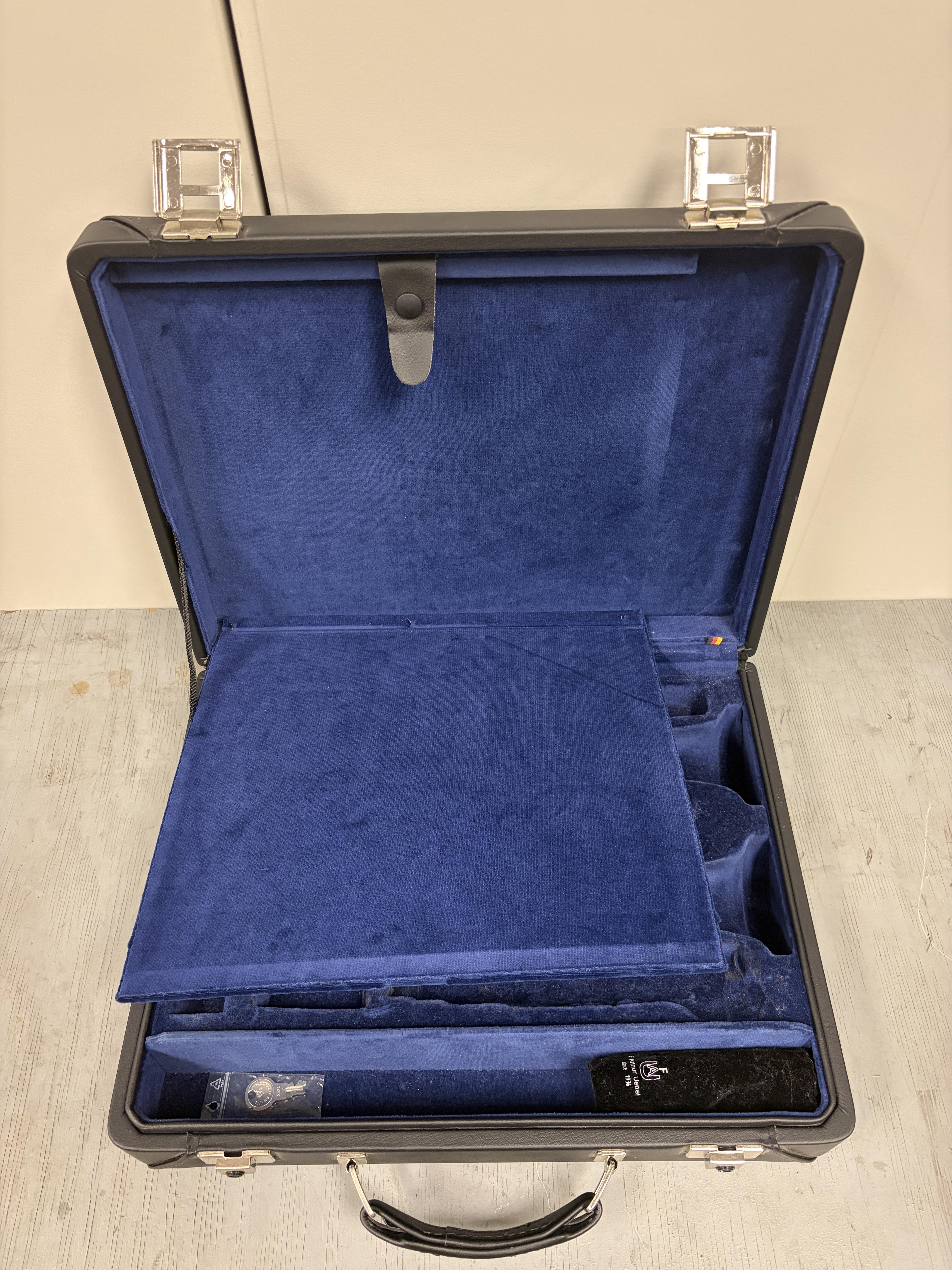 F. Arthur Uebel Advantage A Clarinet  – Image 22