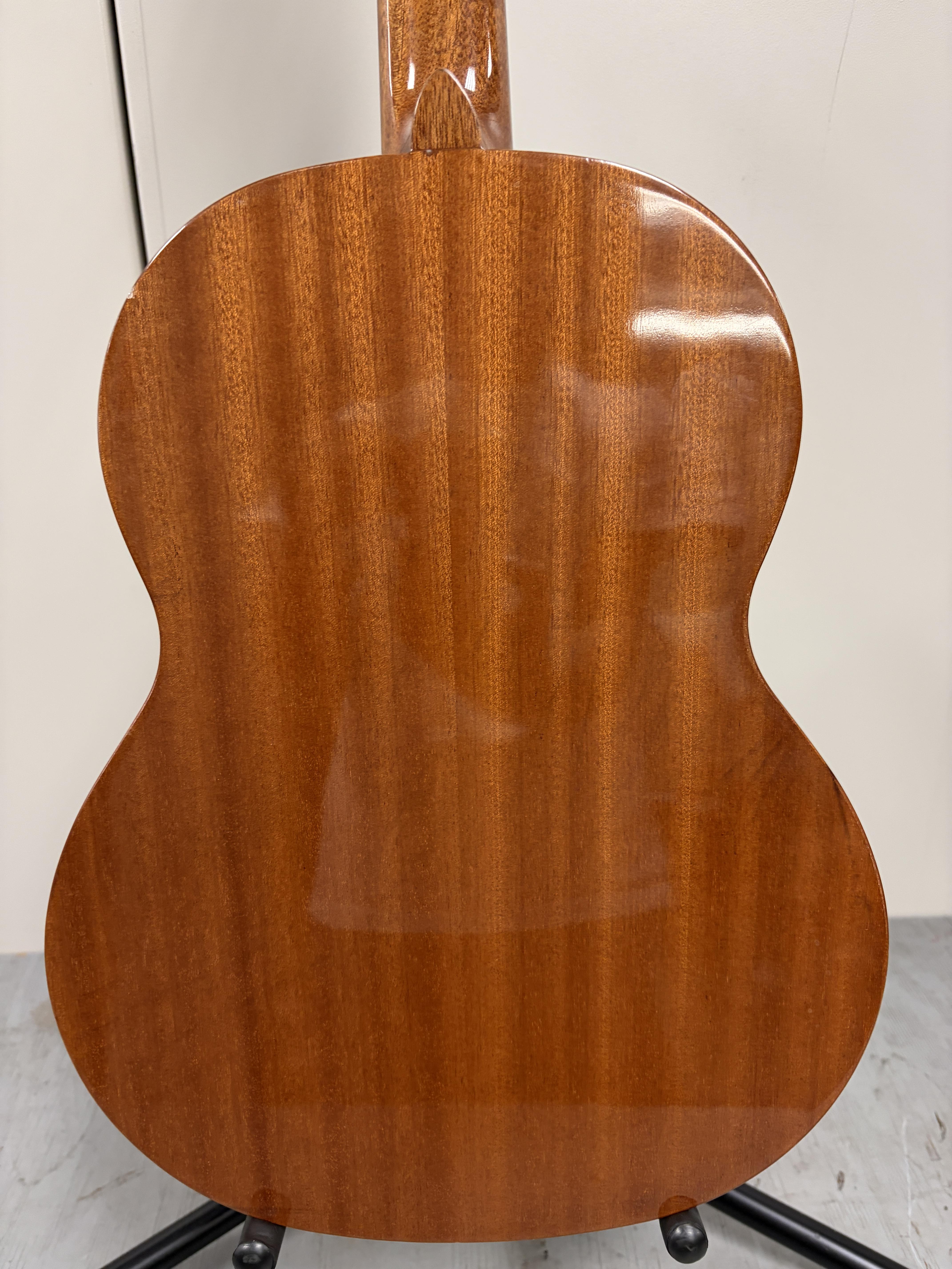 Kremona Soloist S51C 1/2 Classical Guitar – Image 11