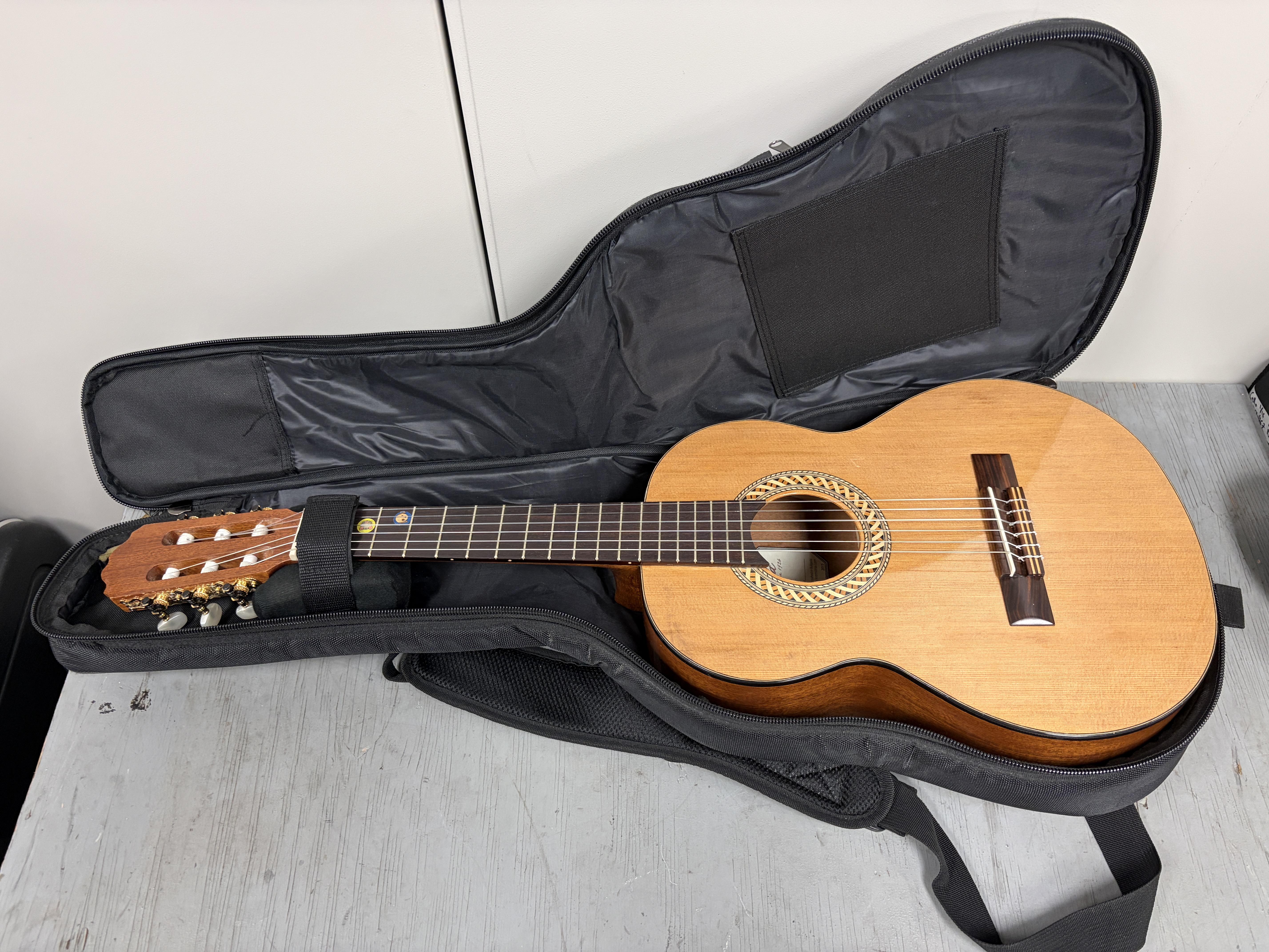Kremona Soloist S51C 1/2 Classical Guitar – Image 13