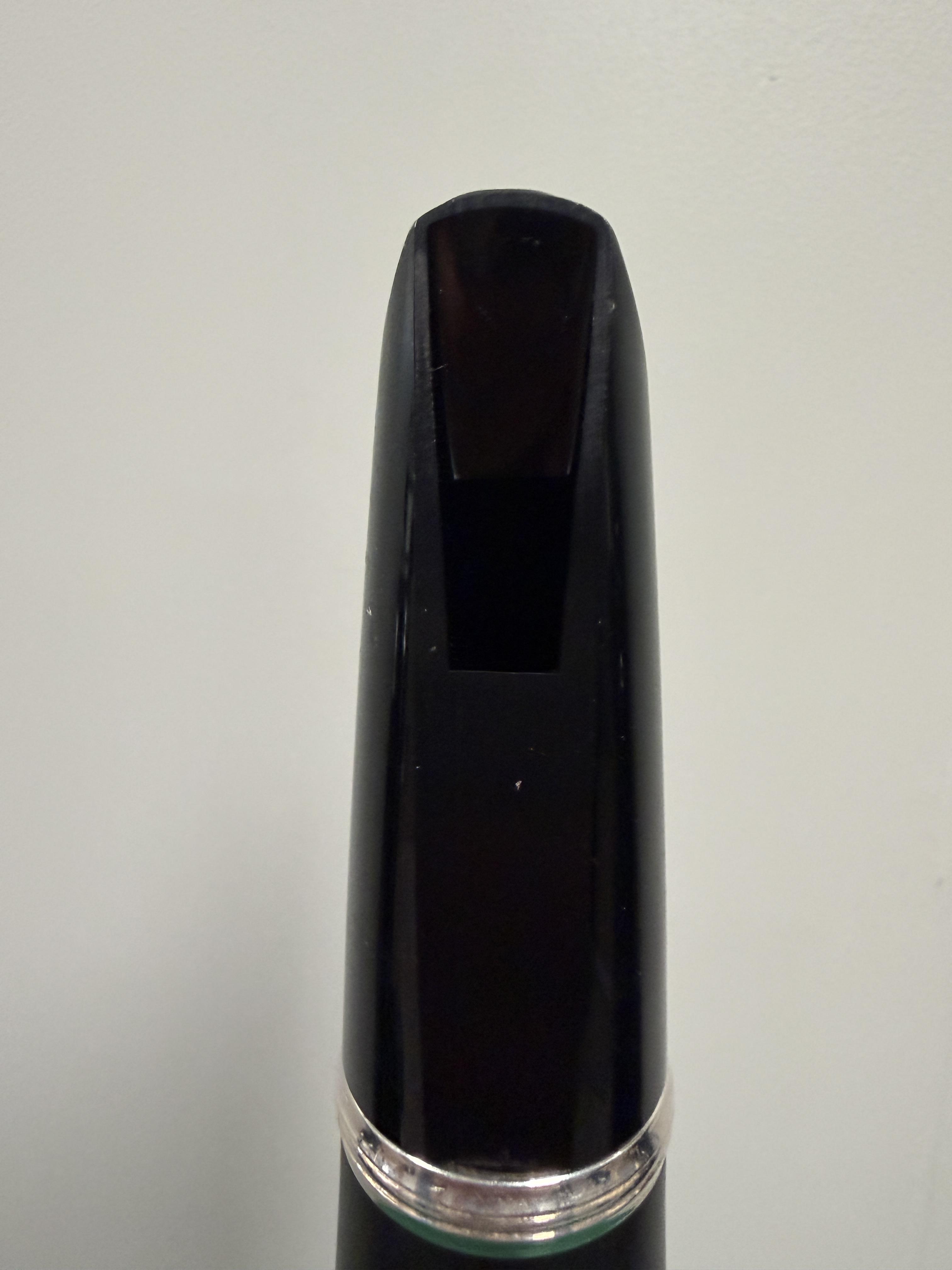 Buffet E12F Bb Clarinet – Image 5